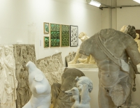 https://awebfish.de/files/gimgs/th-23_skraj_am_rand_ausstellungsansicht-24.jpg